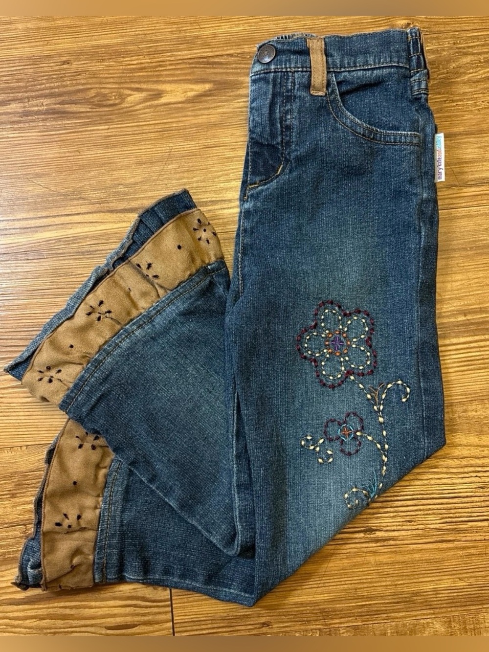 Mary Kate and Ashley 4t Vintage Girls Embroidered Jeans with Brown Ruffle Trim